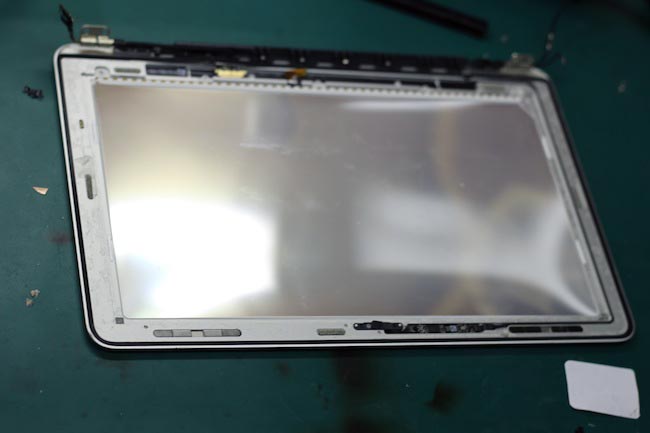 Светоотражающий слой матрицы из дисплейного модуля для замены матрицы ноутбука MacBook Air